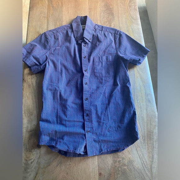 Taylor Stitch - the Jack short sleeve button down - Picture 2 of 5